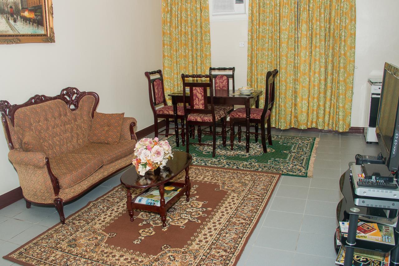 Regency Suites Hotel Georgetown Extérieur photo